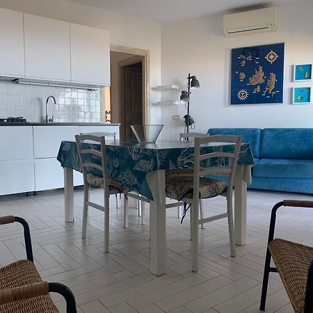 A Punta Tegge Il Mare La Spiaggia Il Tramonto La Maddalena  Zewnętrze zdjęcie