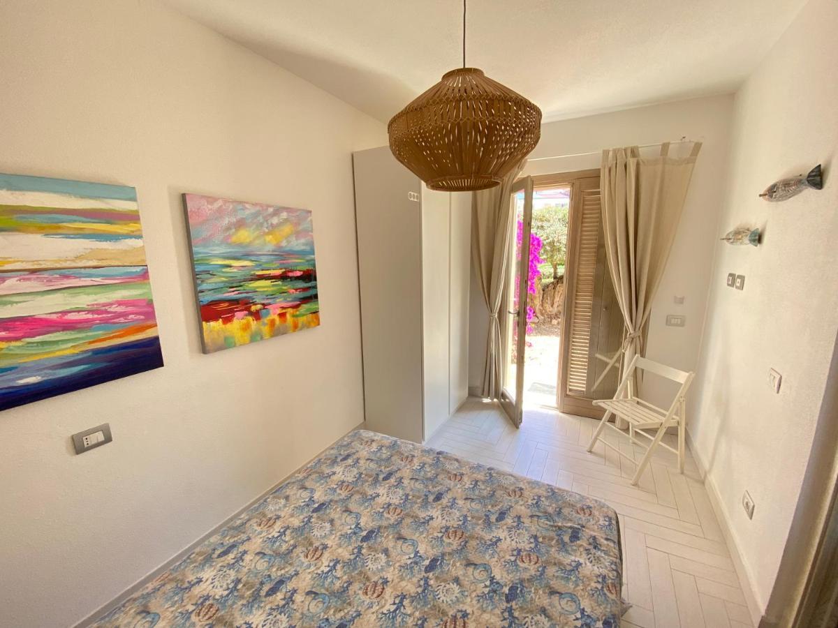 A Punta Tegge Il Mare La Spiaggia Il Tramonto La Maddalena  Zewnętrze zdjęcie
